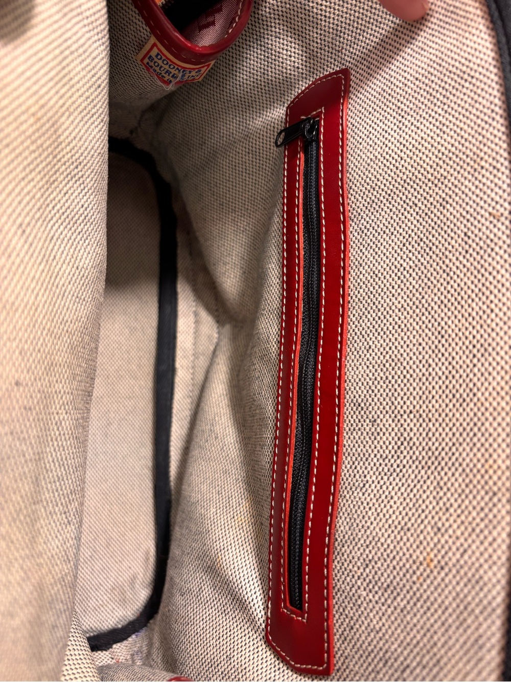 Vintage Signature Red Dome Dooney & Bourke Satchel - Picture 5 of 12